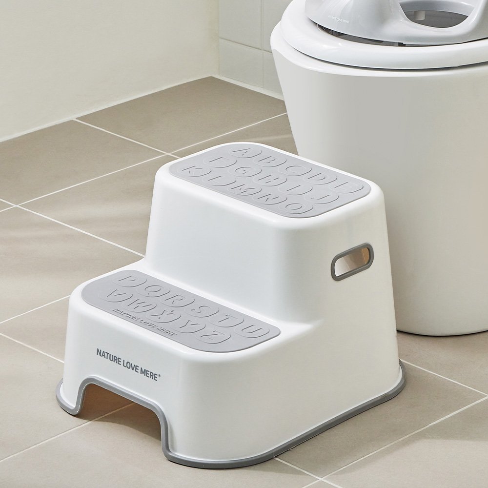 BEST AWARDS설명쿠팡 로켓배송 상품 중 2025 연간 쿠팡 어워즈를 수상한 제품입니다.카테고리: 베이비&키즈용품 유아디딤대수상 부문: 베스트 셀링데이터 집계기간: 2025-01-01 ~ 2025-11-12수상 기준: 매출, 판매량네이쳐러브메레 ABC 안전 유아디딤대, 그레이, 1개 상세 이미지 2
